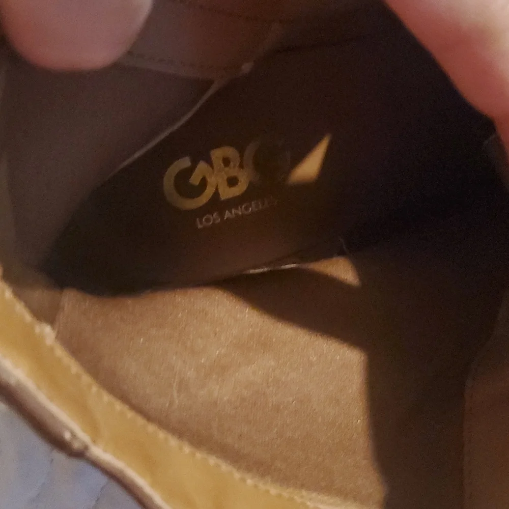 G BY GUESS Booties - Picture 4 of 4